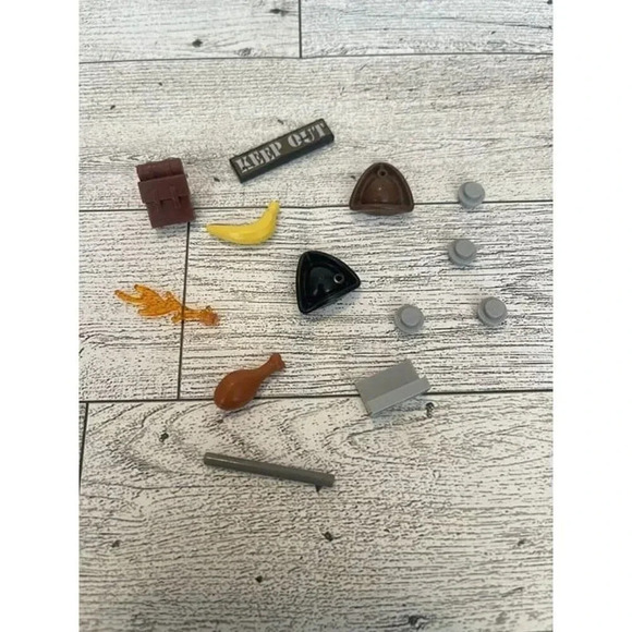 Lego Parts And Pieces Lot Of 13 - Picture 1 of 7